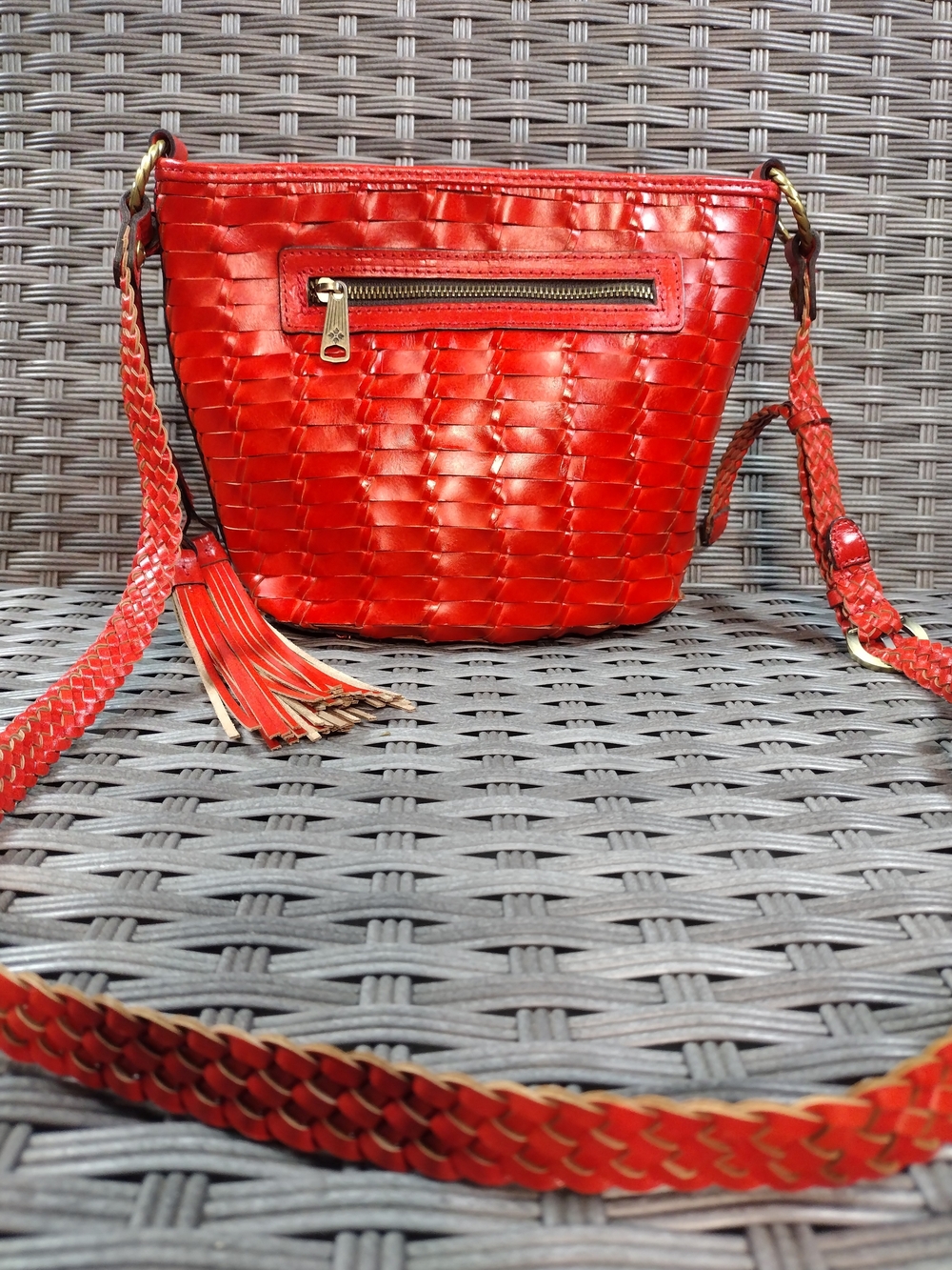Patricia Nash Red Woven Leather Crossbody Bag with Gold Hardware - Picture 5 of 5